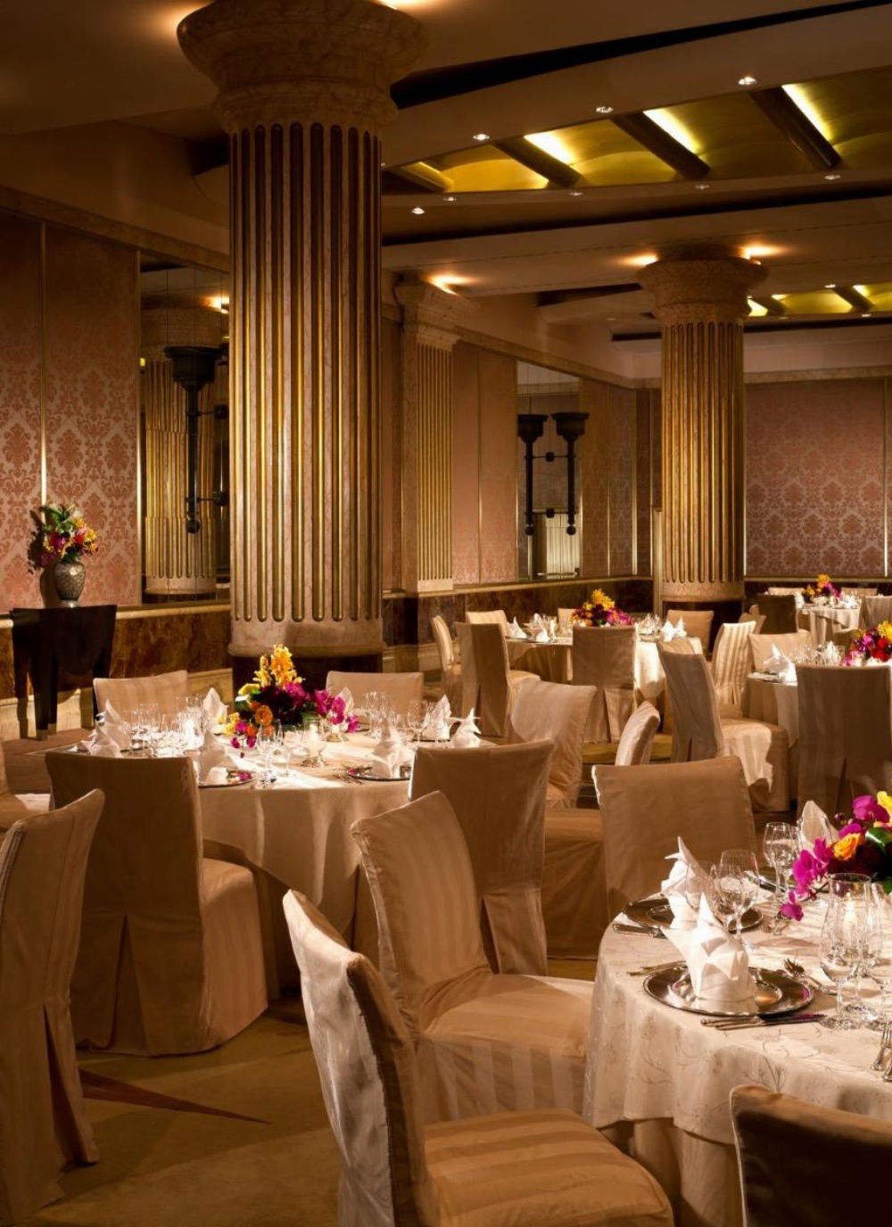 Al Faisaliah Suites Image 48